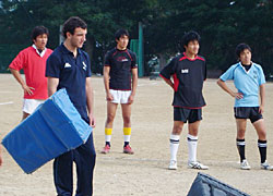 U20ウルグアイ代表‥4、名古屋の高校を訪問